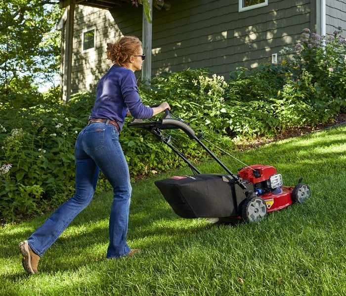 Toro 22 in. (56cm) Recycler® All Wheel Drive w/Personal Pace® Gas Lawn Mower (21472)